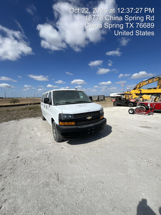 2023 CHEVROLET Express Van - Rental