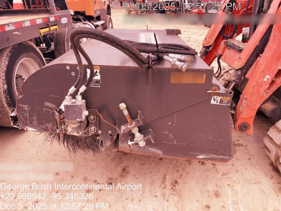 2020 PALADIN Sweepster SB72