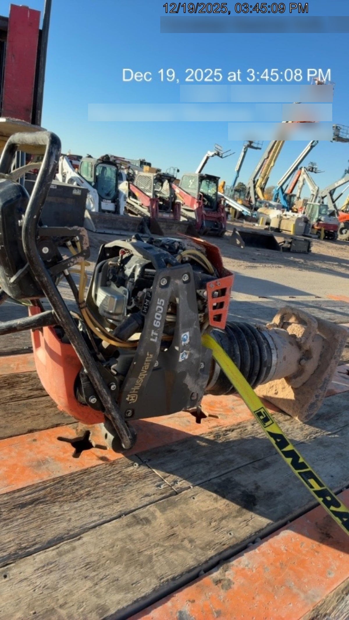 2025 HUSQVARNA LT6005