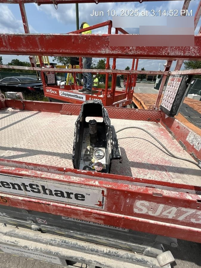 2022 SKYJACK SJ4732