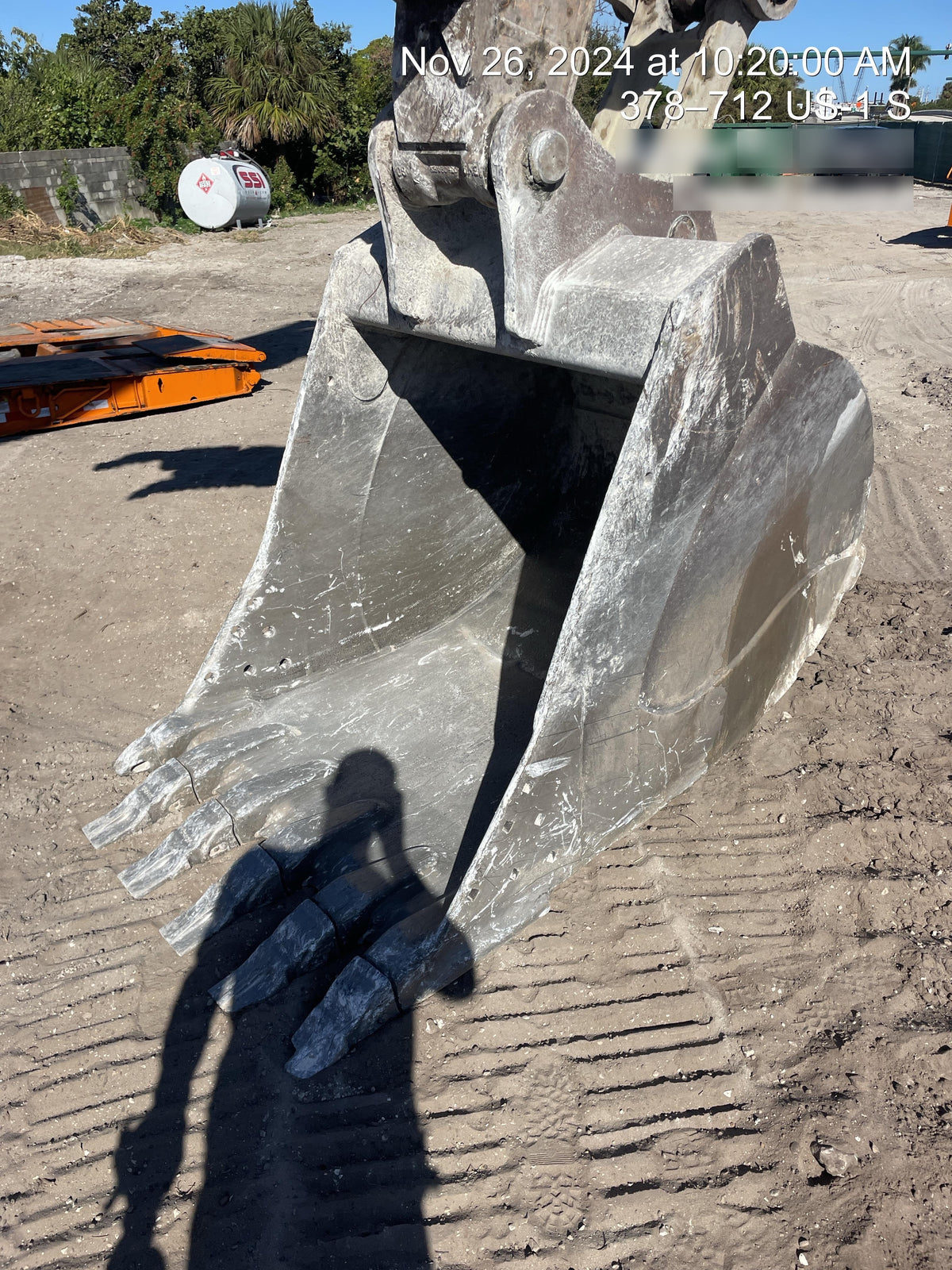 2016 CASE 48" Bucket - Case