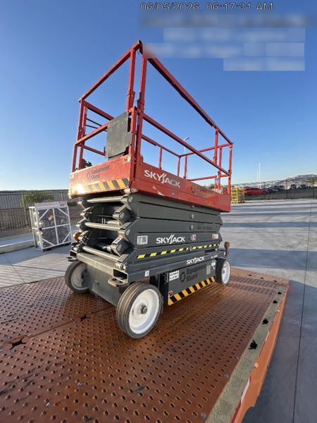 2022 SKYJACK SJ4732
