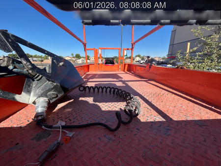 2022 JLG ES3246