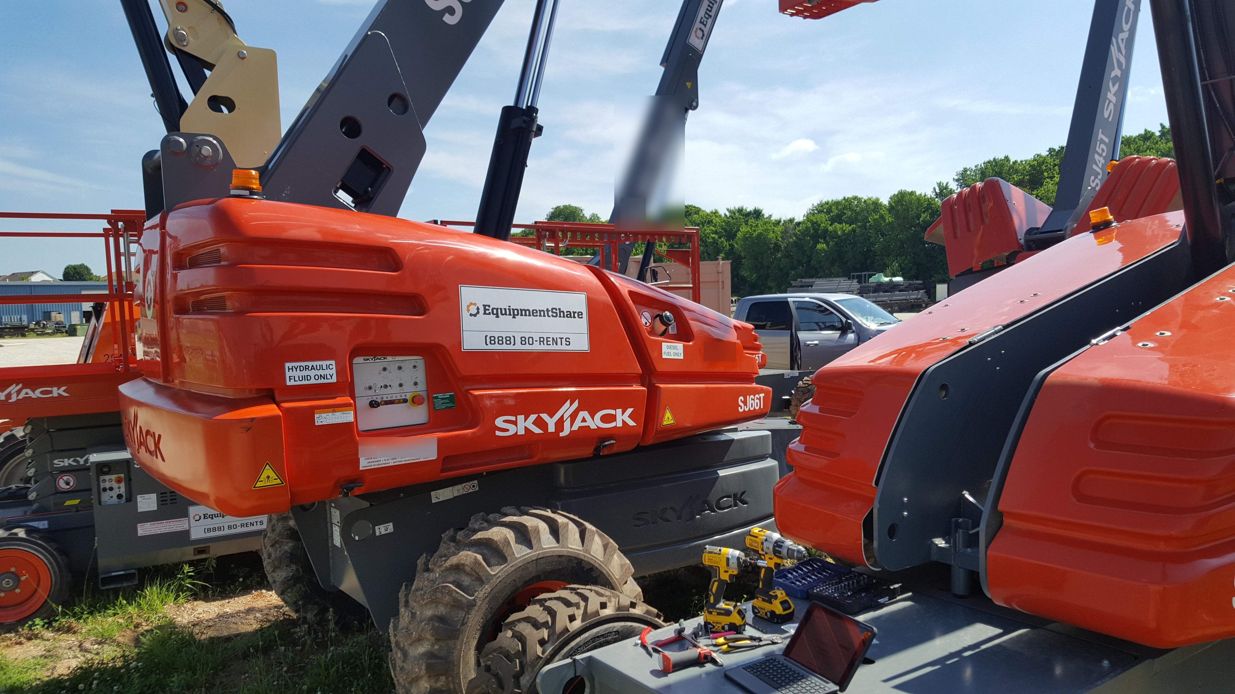 2019 SKYJACK SJ66T