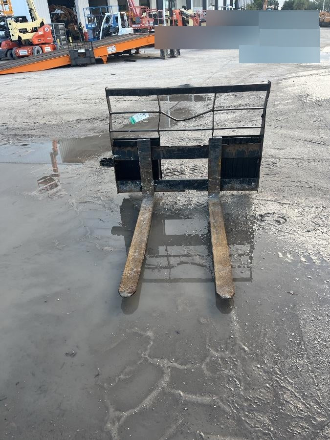 2023 ARROW MATERIAL HANDLING F5100CB