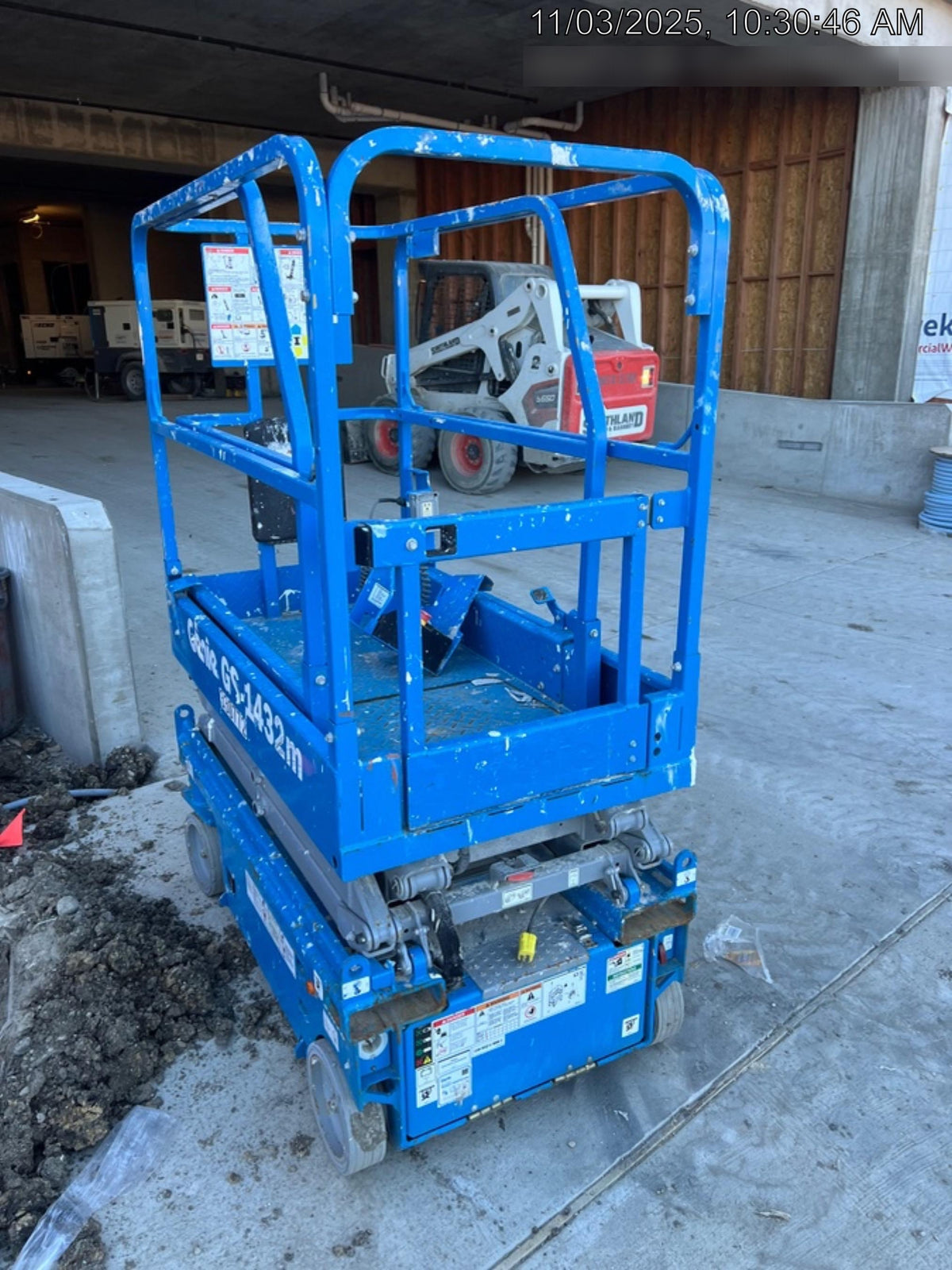 2023 GENIE GS-1432