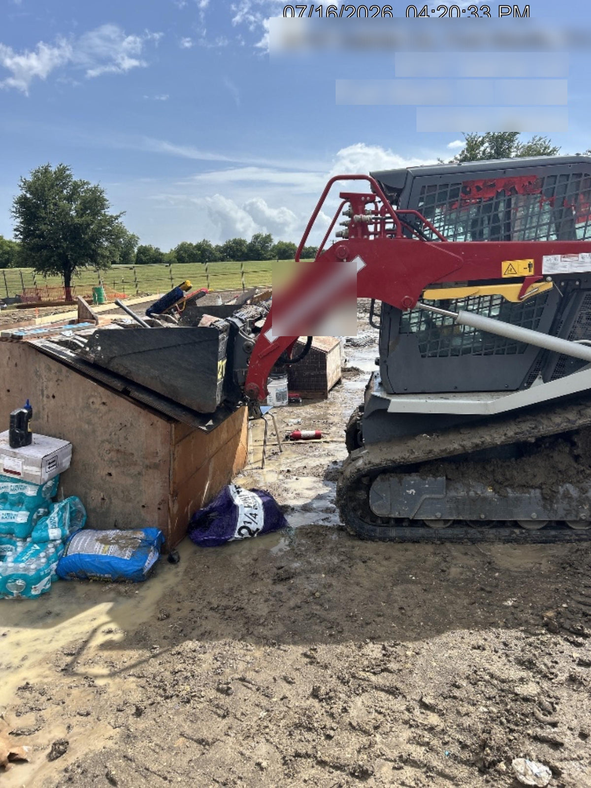 2024 TAKEUCHI TL8R2-CR