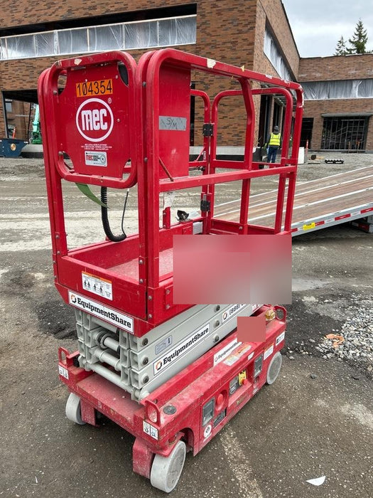 2020 MEC 1330SE Solid NM Tires, Steel Swing out Doors, LCS, Beacon, 900W Inverter