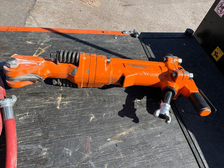 2024 MICHIGAN PNEUMATIC ES-TPB90-118-TRACKER