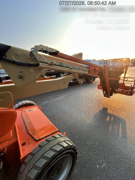 2021 JLG E450AJ