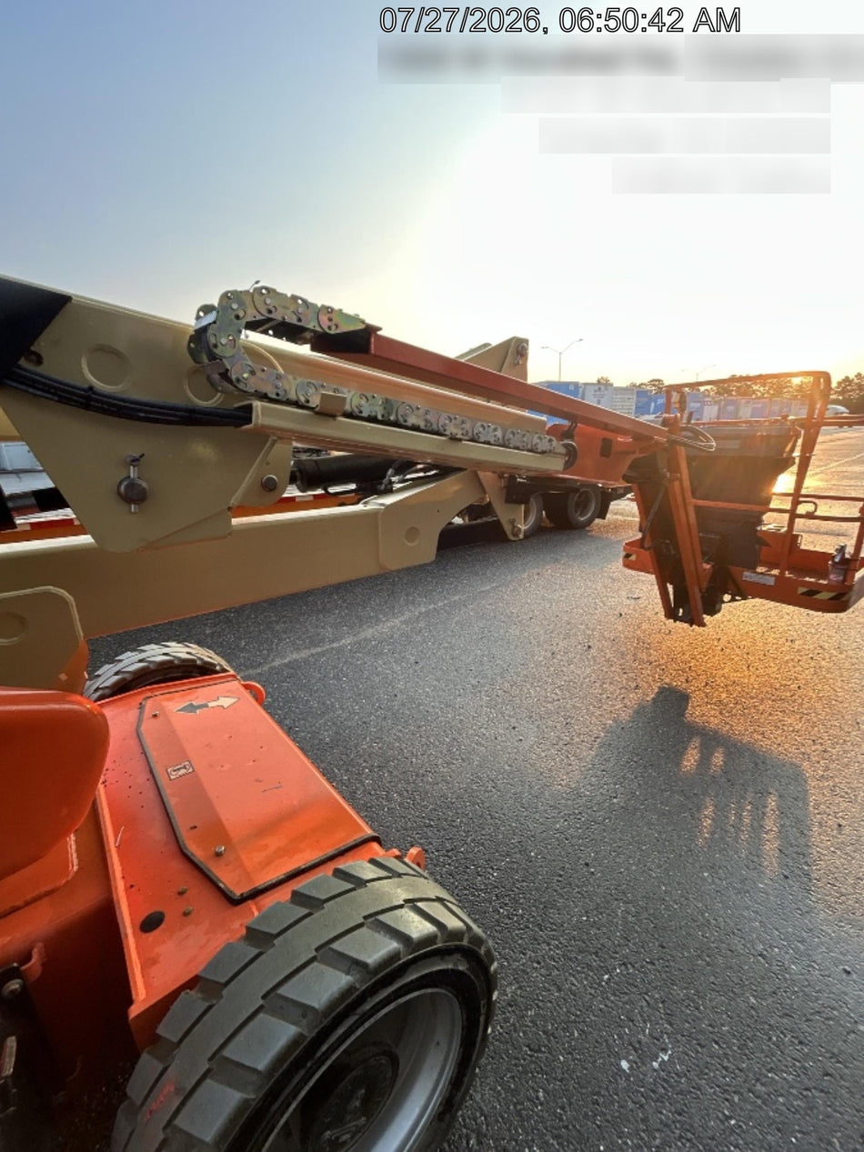 2021 JLG E450AJ