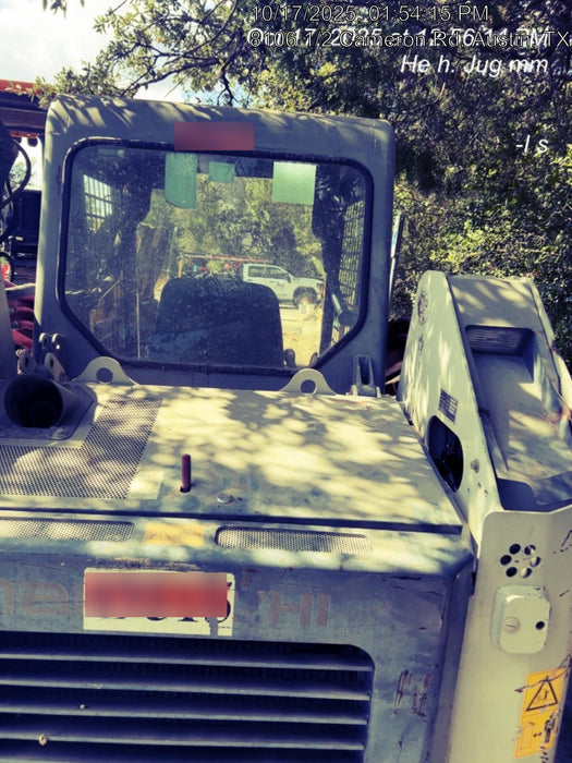 2019 Takeuchi TL8W Canopy, 15" Wide Rubber Tracks, Back-up Alarm, Front & Rear Working Lights, Auxiliary Hydraulics, Two-Speed Travel, Electronic Monitoring System w/76" HD Dirt Bucket with 8 Teeth, 20.3 cubic feet Capacity