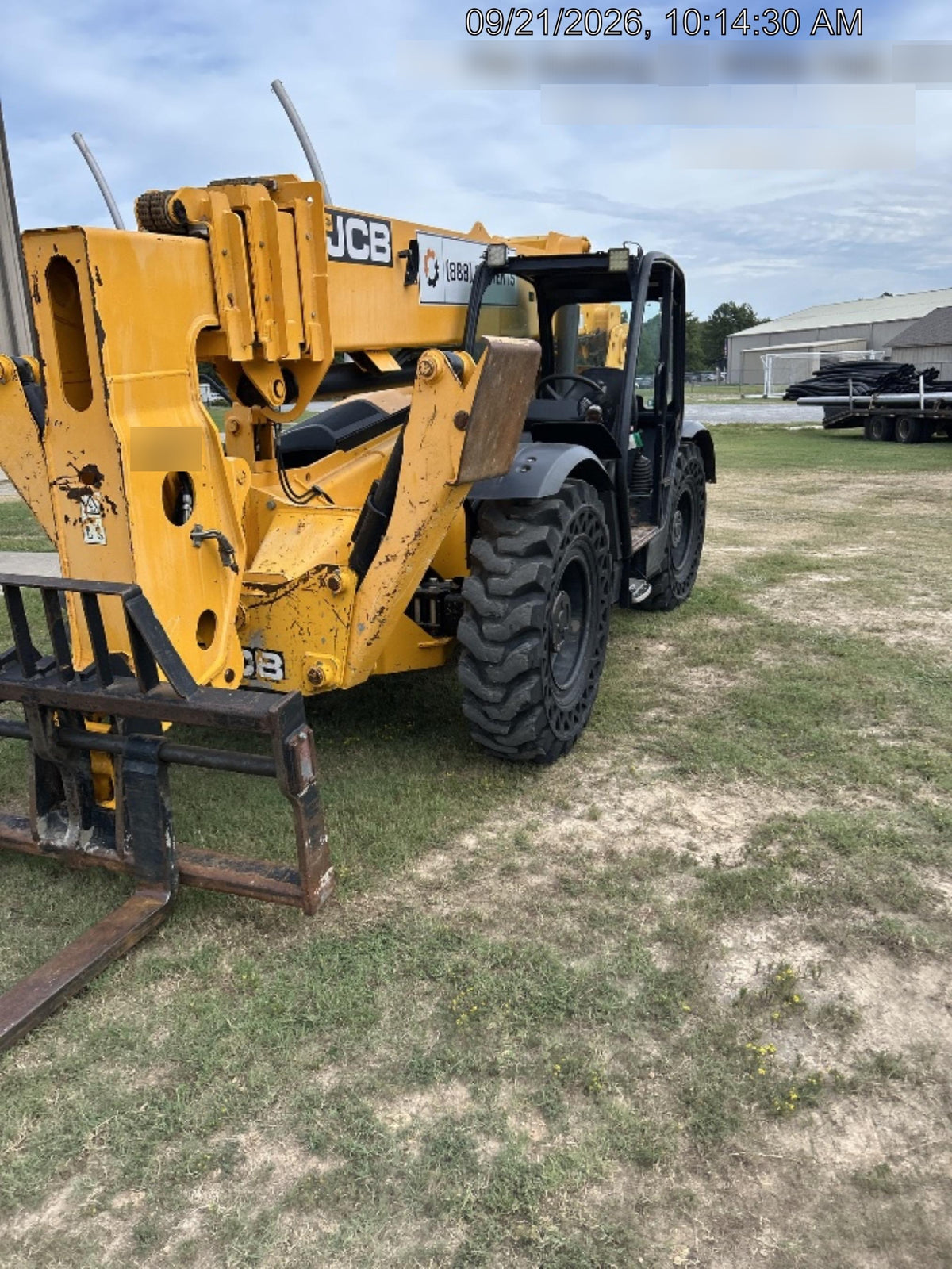 2019 JCB 510-56 Canopy, 74 HP, Solid Tires, STD Worklight, Beacon, Aux Hydraulics, Lifting Eye, Back up Alarm w/66" Carriage/60" Forks