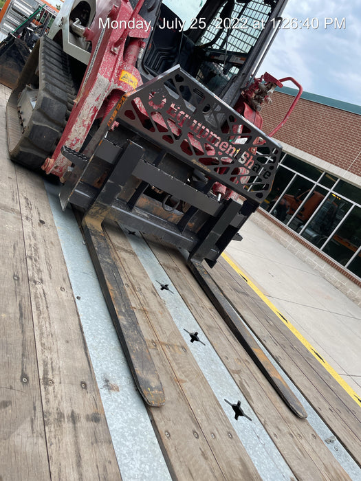 2022 PALADIN 48" Pallet Forks - Paladin