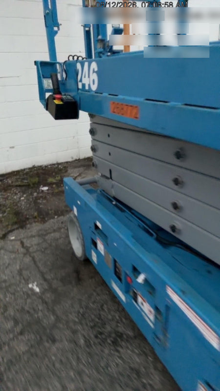 2022 GENIE GS-3246