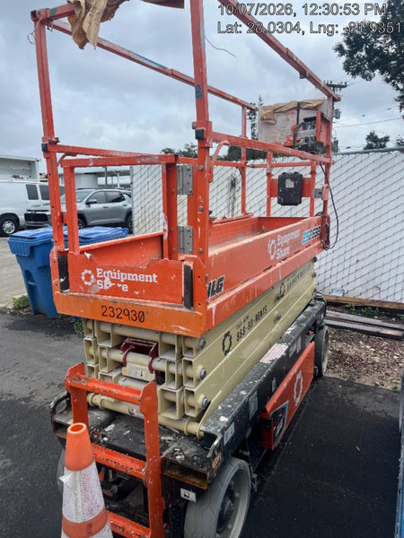 2022 JLG ES2632