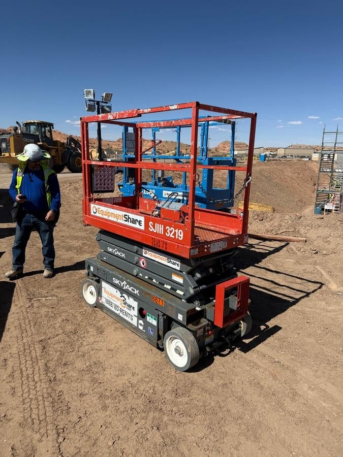 2018 Skyjack SJIII-3219 Skyjack SJIII3219 Scissor Lift