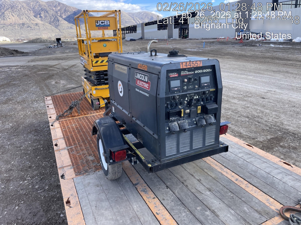 2021 Lincoln Electric Dual Maverick 200/200X Ready Pak 3 (includes trailer, cable rack, fender light kit)