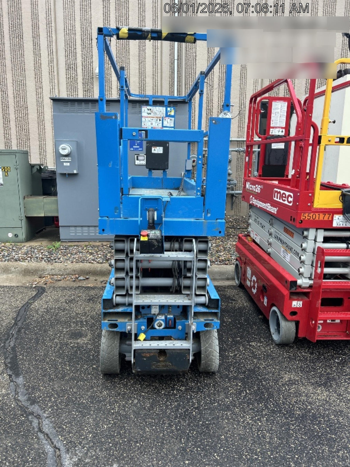 2023 GENIE GS-2632