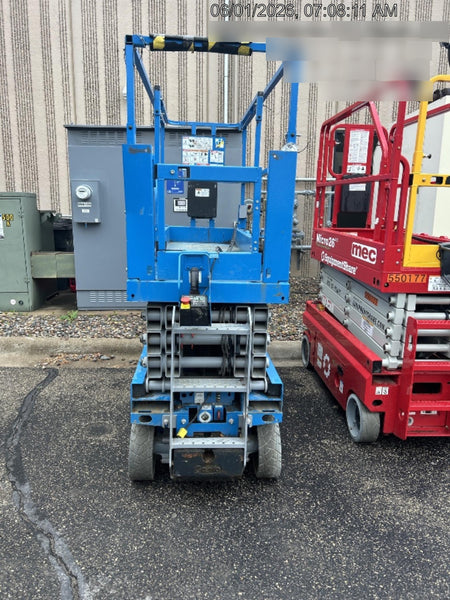 2023 GENIE GS-2632