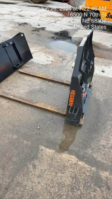 2022 PALADIN 48" Pallet Forks - Paladin