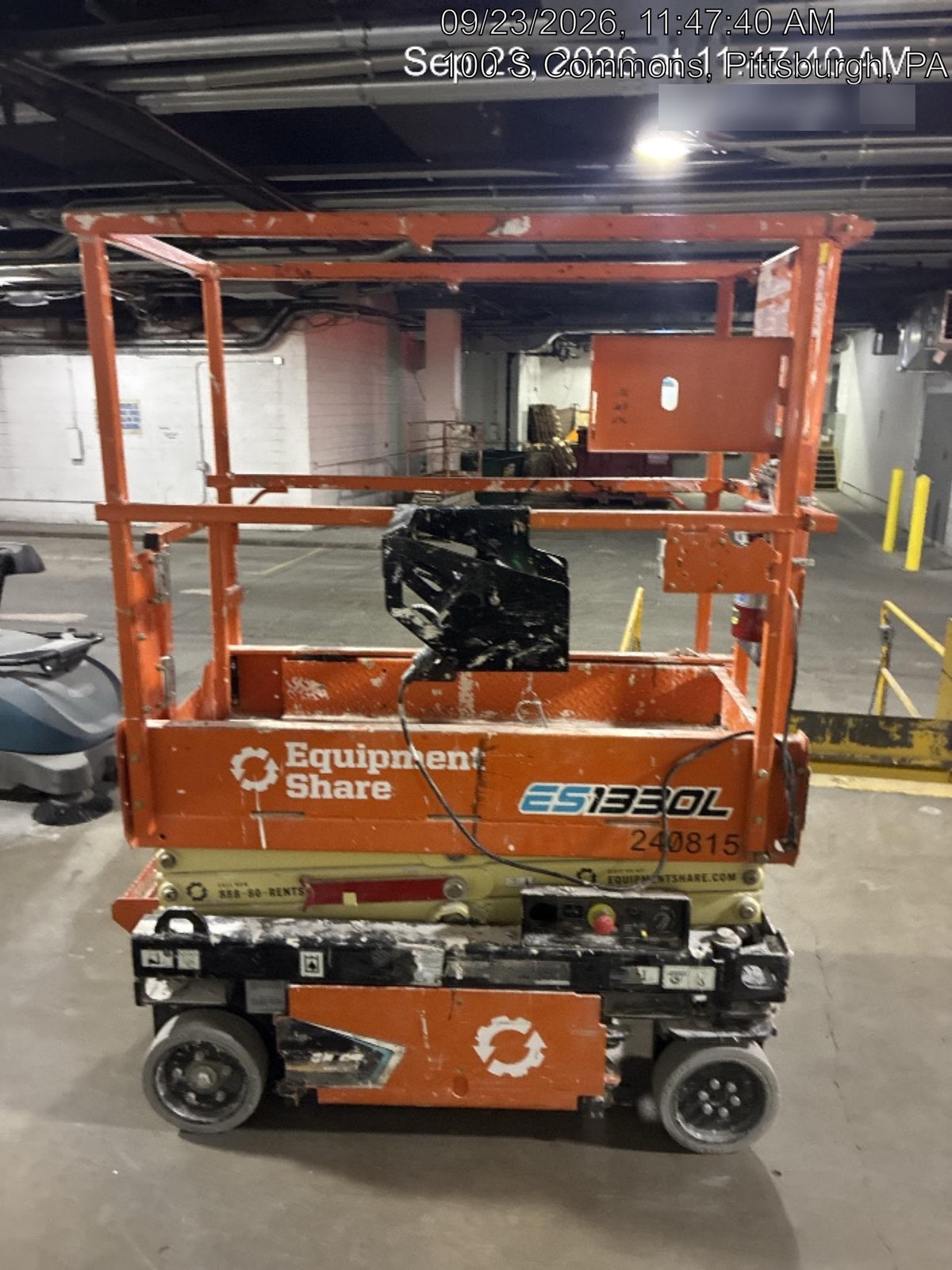 2022 JLG ES1330L