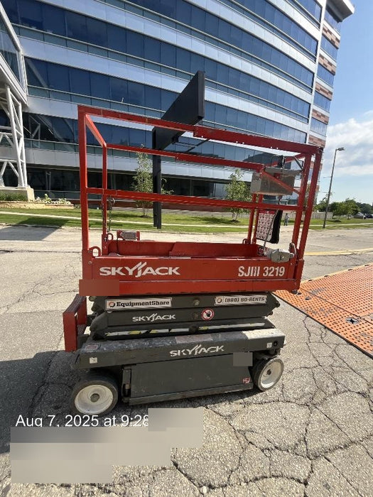 2018 Skyjack SJIII-3219 Standard Rental Specs