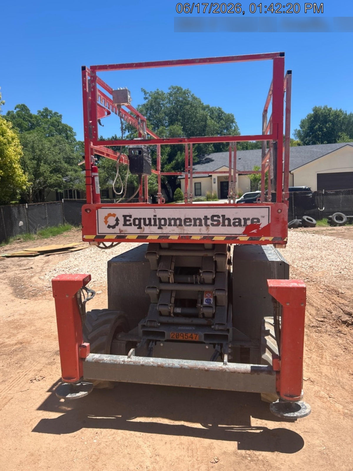 2023 JLG 460SJ
