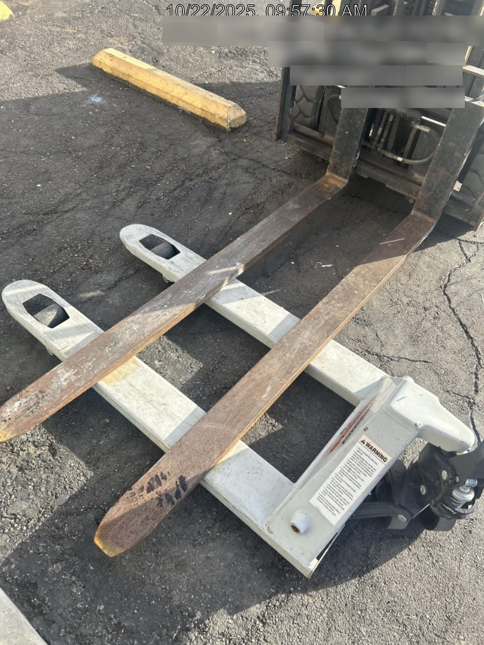 2025 STRONGWAY 4400 lb Pallet Jack
