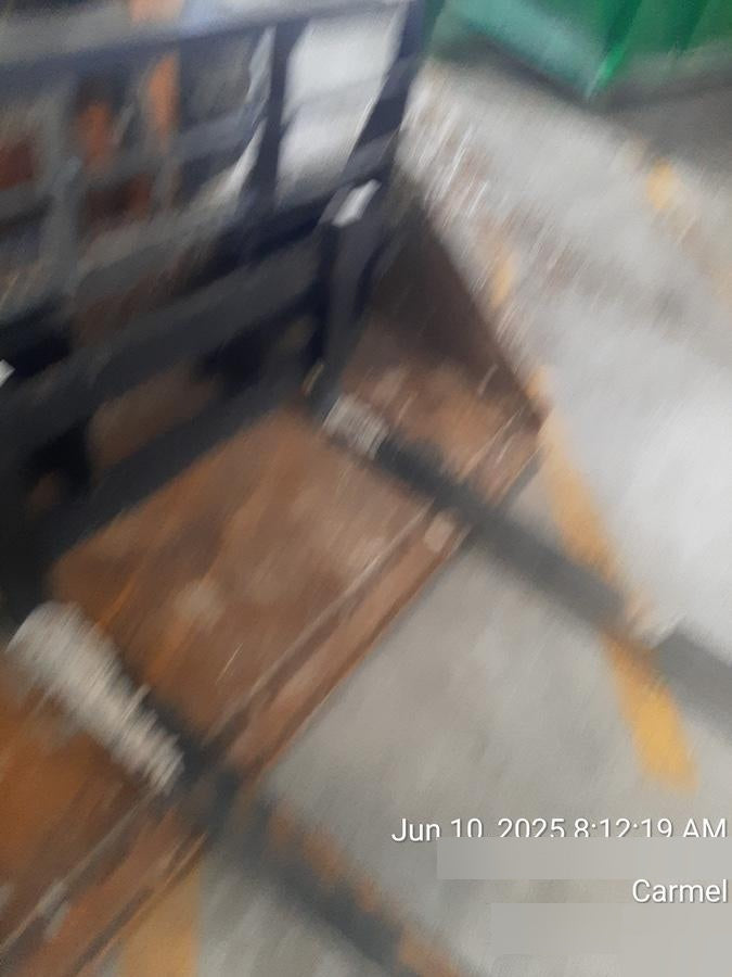 2024 ARROW MATERIAL HANDLING 48" Pallet Forks - Arrow