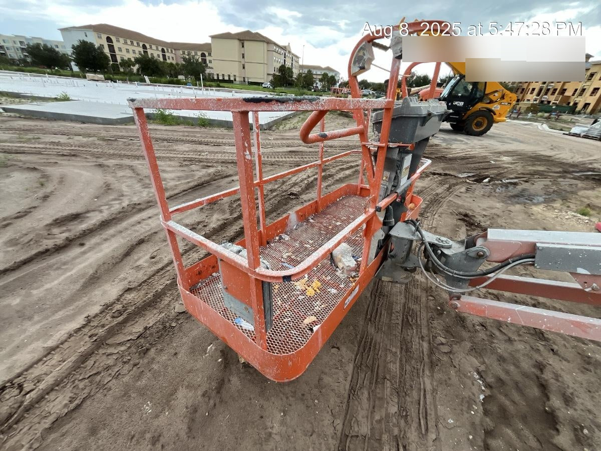 2019 JLG 460SJ