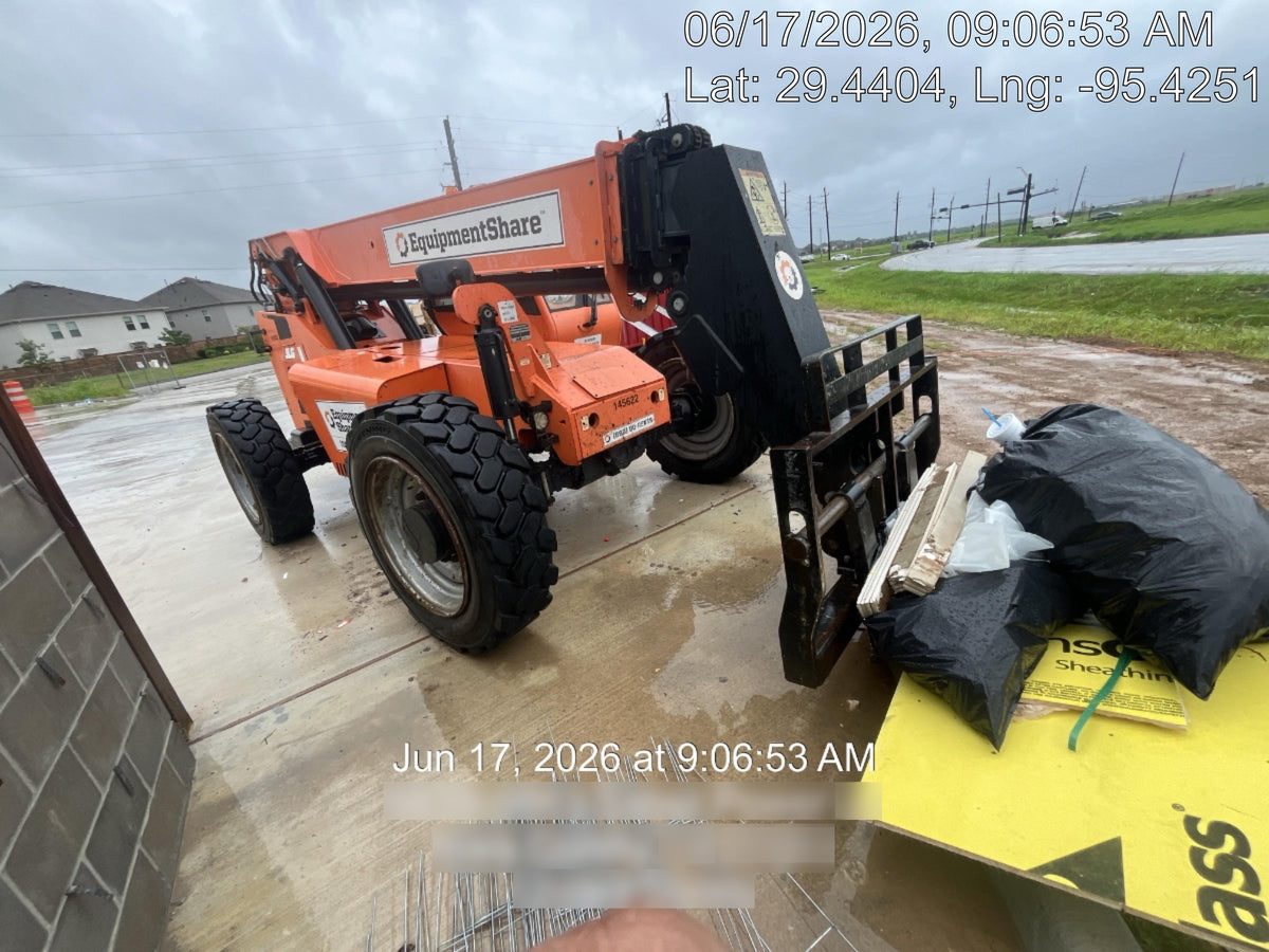2021 SKYTRAK 6042