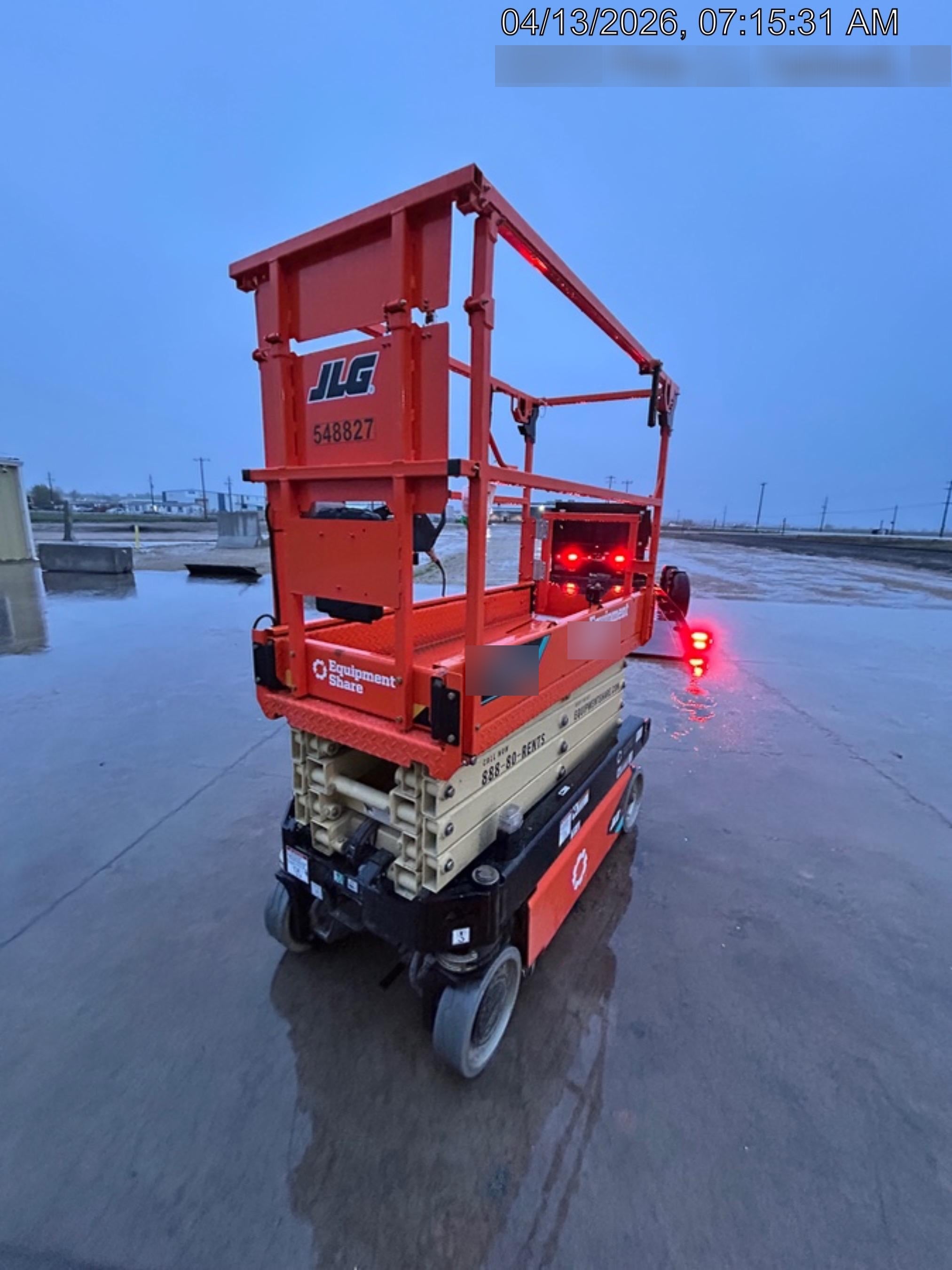 2025 JLG ES1932