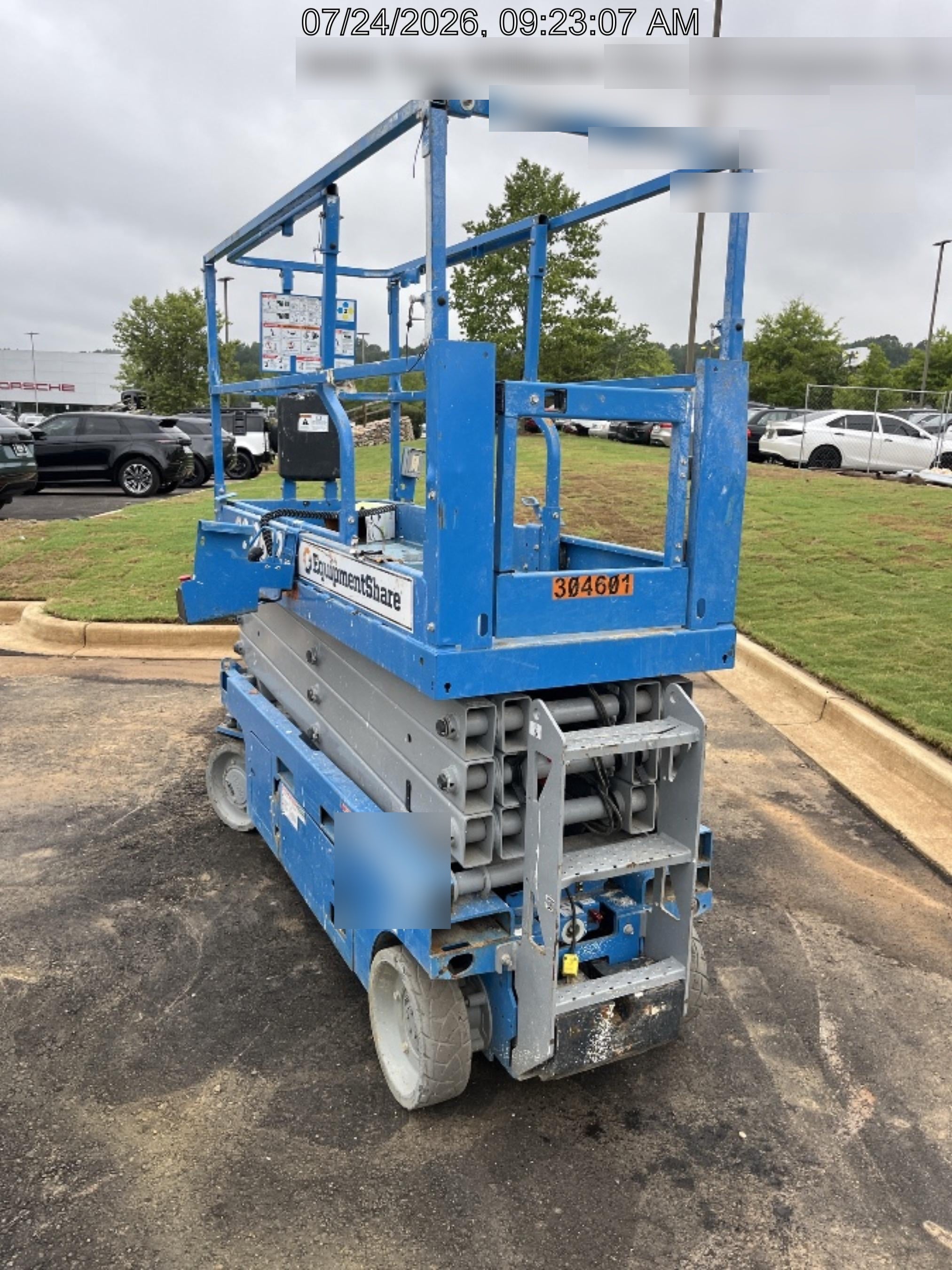 2023 GENIE GS-2632