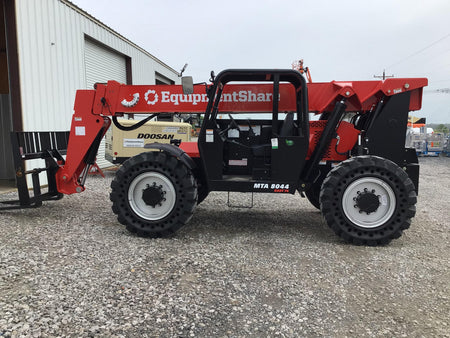 2021 MANITOU MTA8044