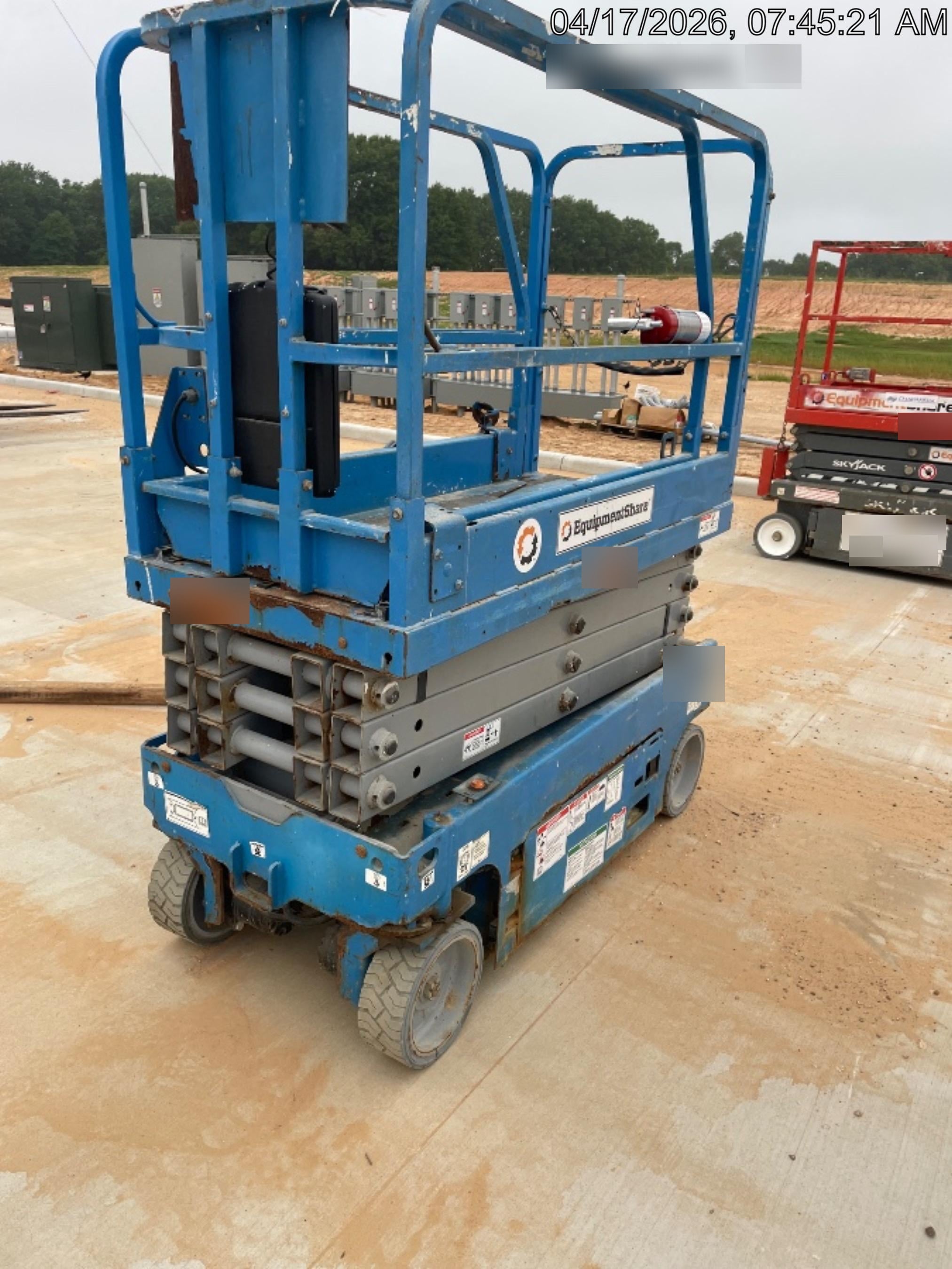 2019 Genie GS-1930 Fixed rails with chain Entry