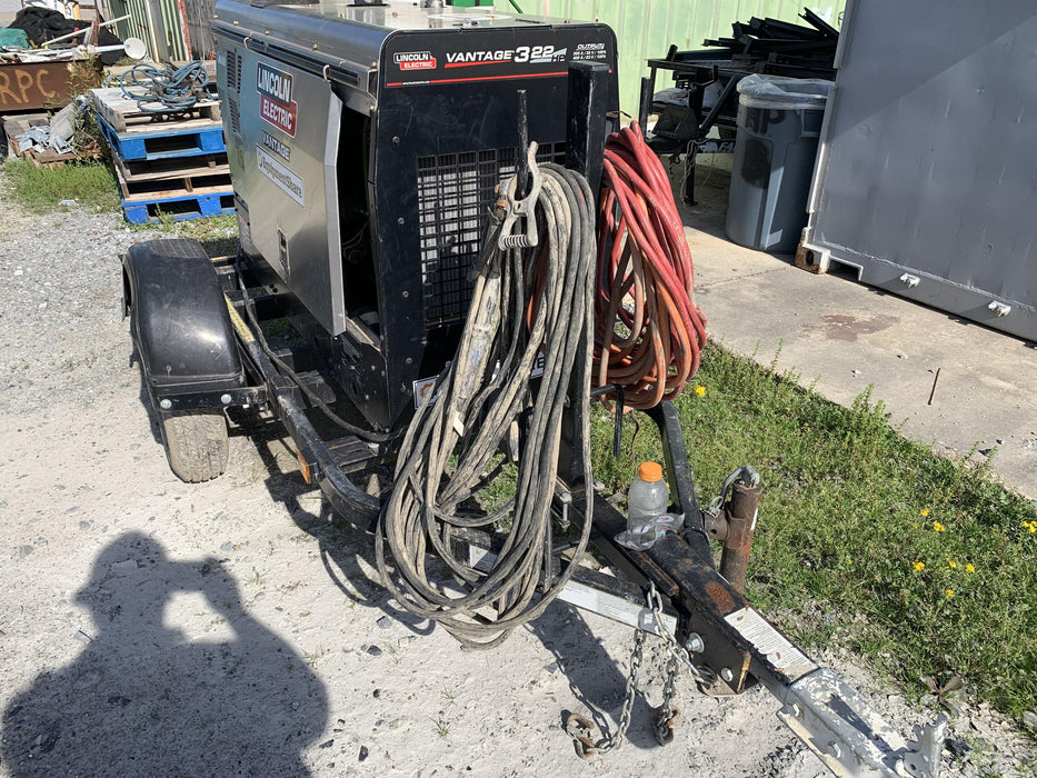 2020 Lincoln Electric Vantage 322 Welder Ready-Pak 3, w/ GPS & Decals (includes trailer, cable rack, fender light kit)