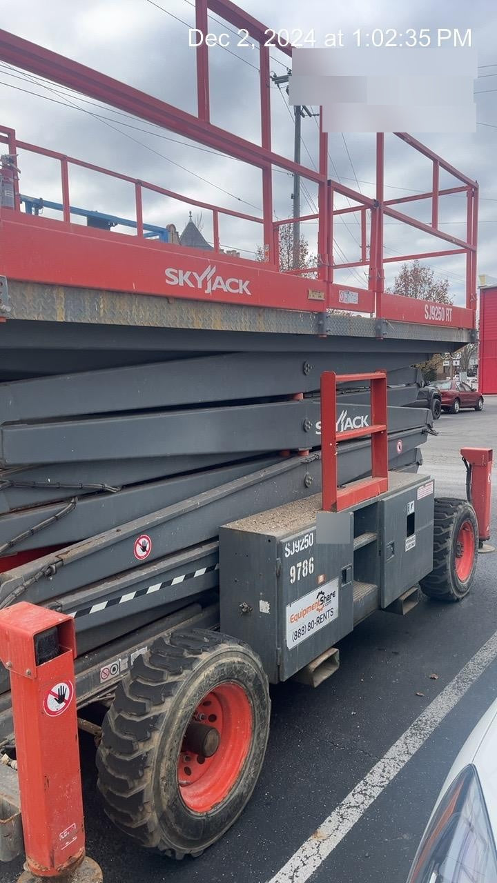 2018 SKYJACK SJ9250 RT