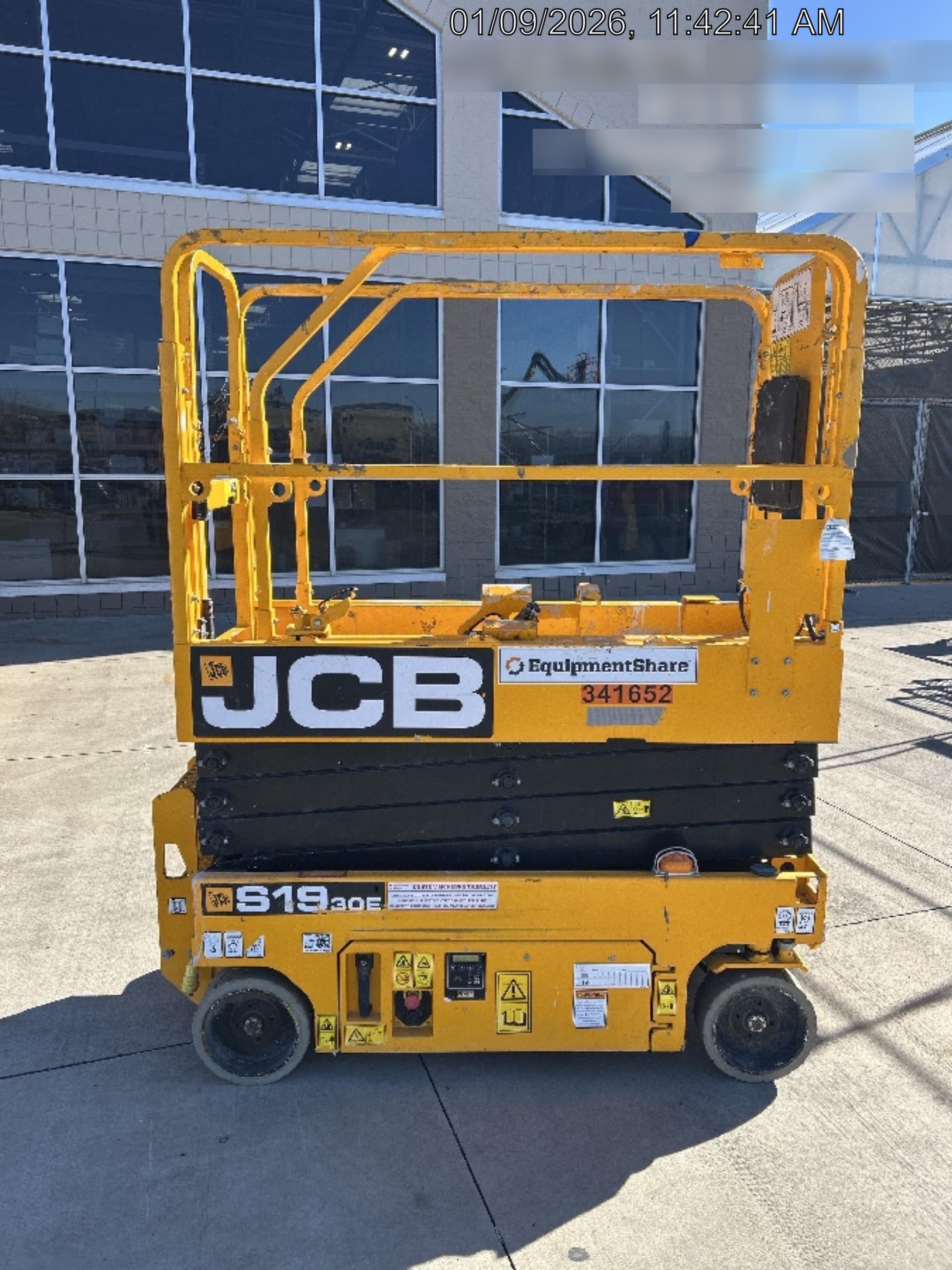 2023 JCB S1930E