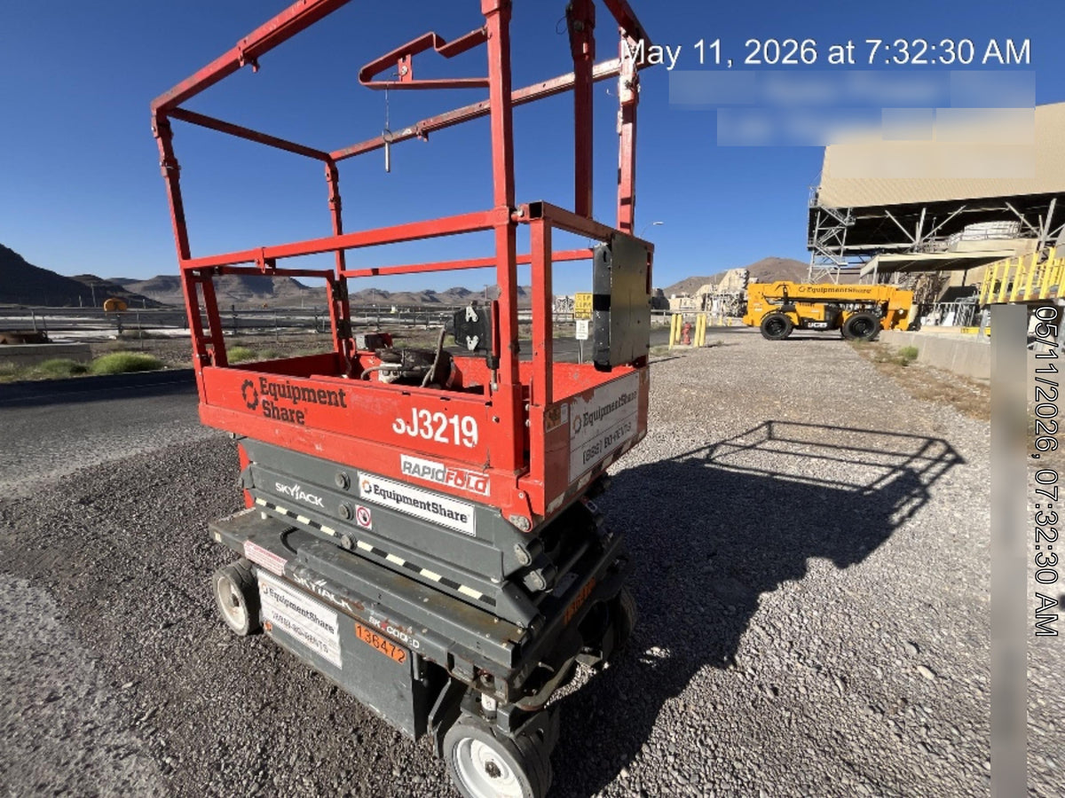 2021 SKYJACK SJ3219