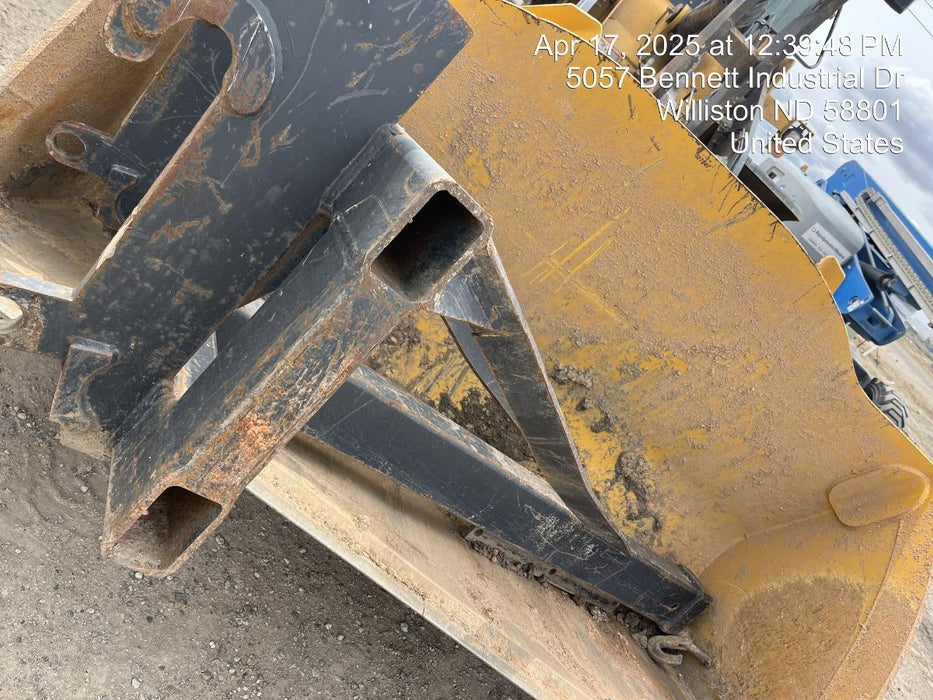 2023 ARROW MATERIAL HANDLING CE60-49