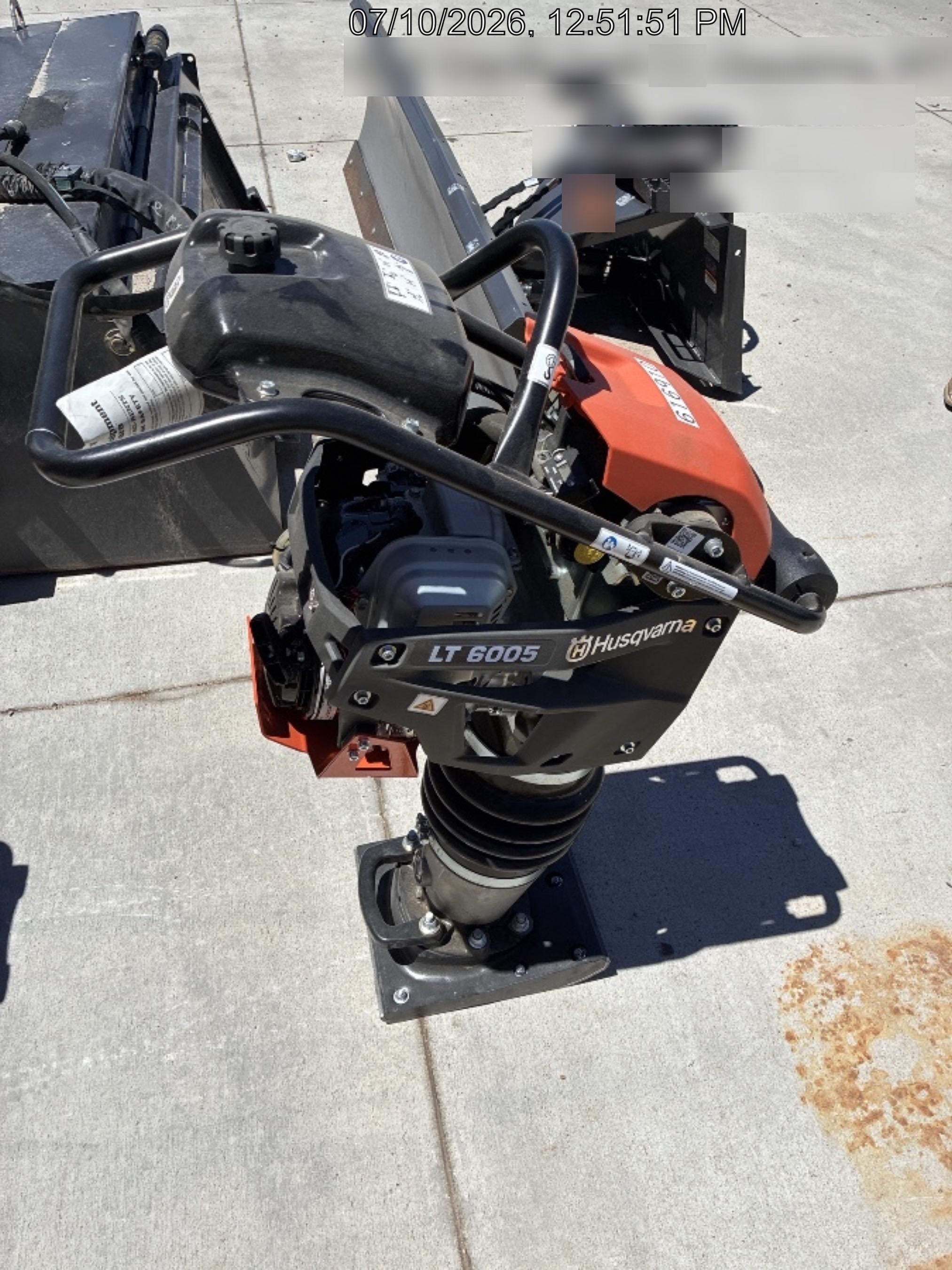 2025 HUSQVARNA LT6005