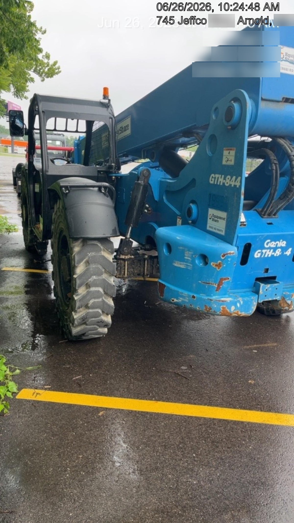 2018 Genie GTH-844 Genie GTH-844 w/ROPS, Work Lights, Solid Tires, RH Cab Mesh, Beacon, 60" Carriage and Forks
