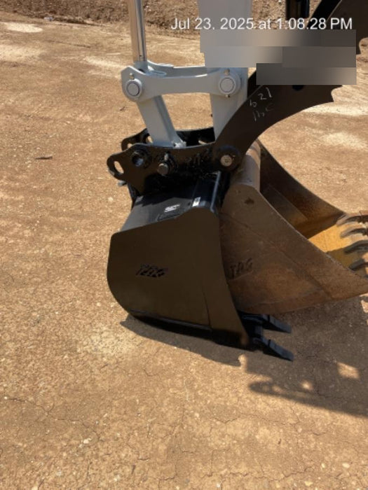 2025 TAKEUCHI 36" Bucket - Takeuchi