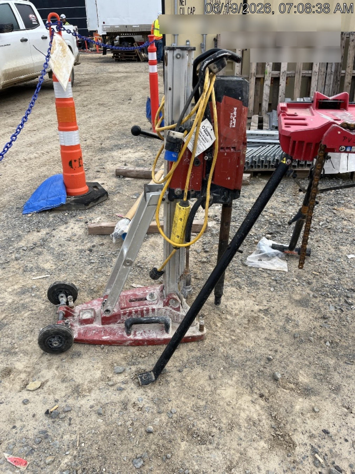 2020 HILTI DD250E