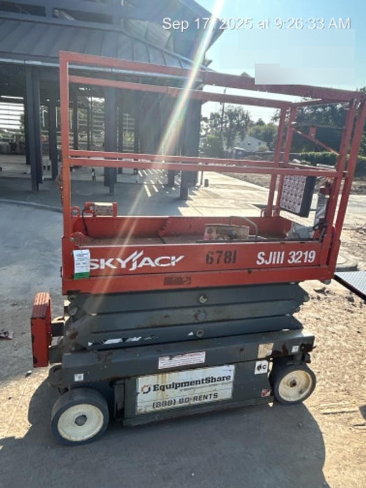 2018 SKYJACK SJIII-3219