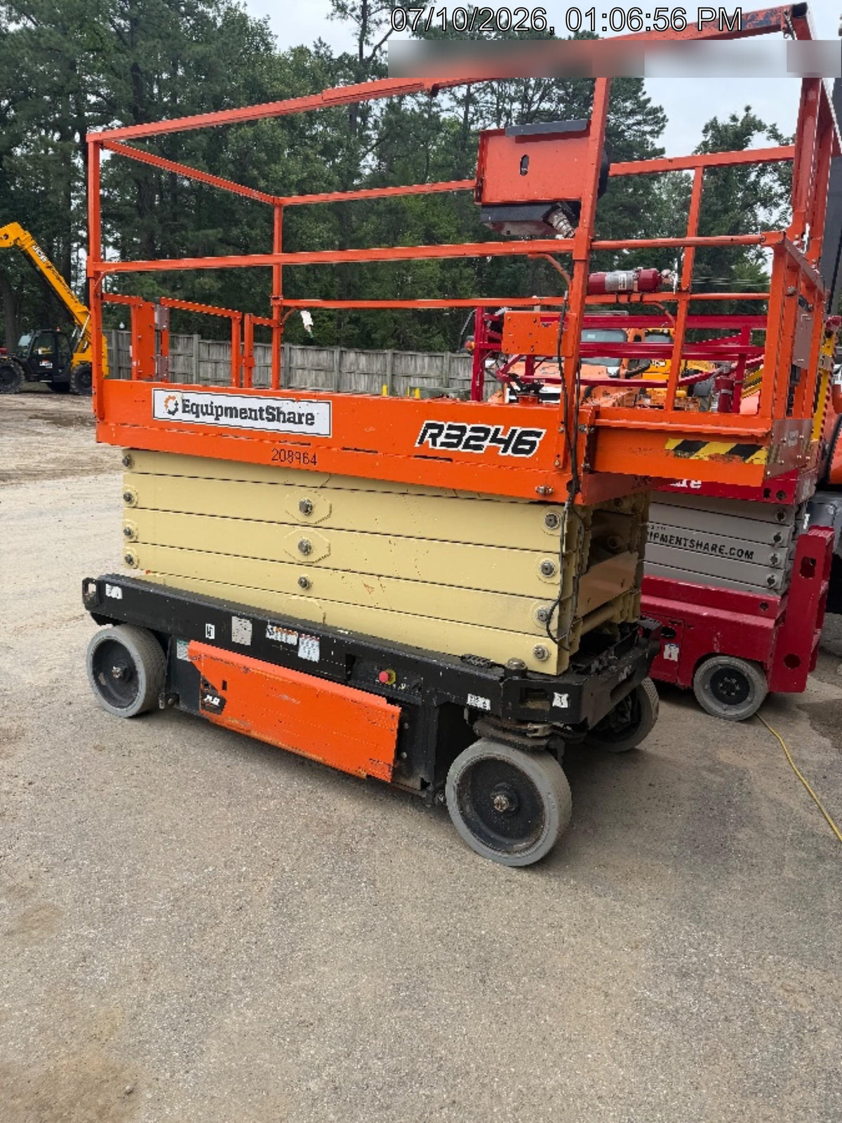 2022 JLG R3246
