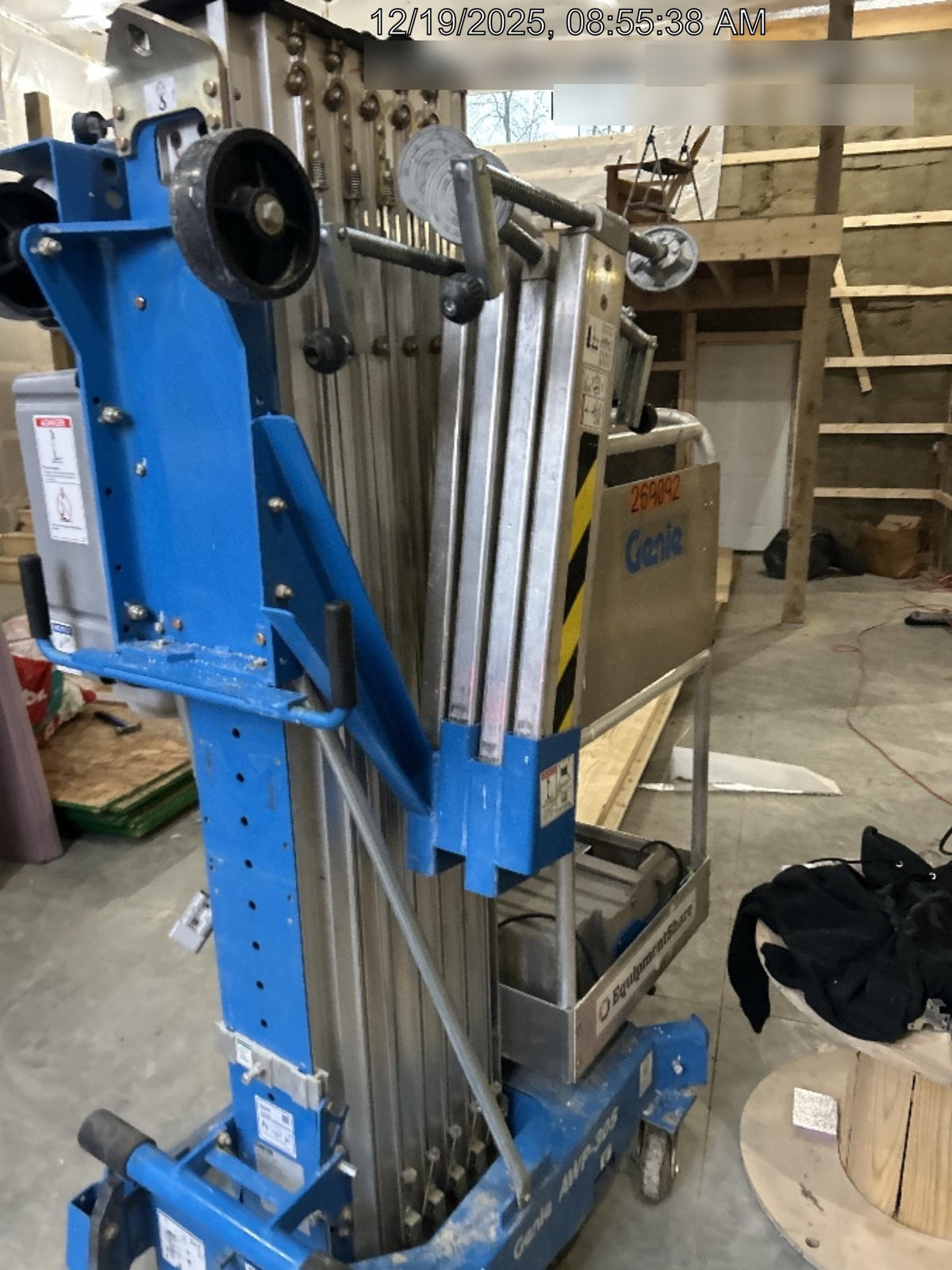 2022 GENIE AWP-30S DC