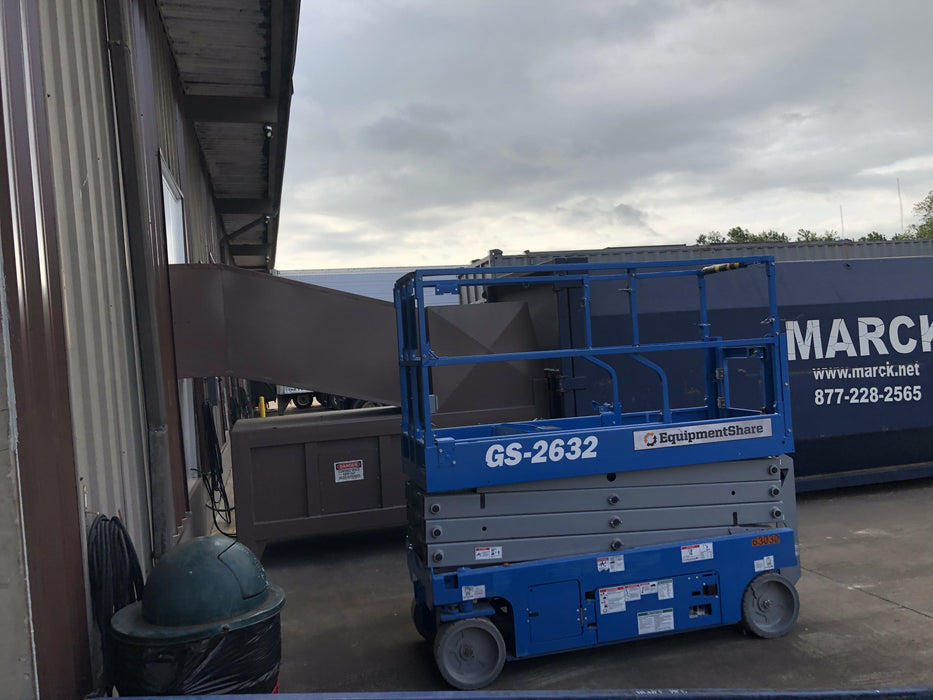 2020 Genie GS-2632 Standard, Folding half height swing gate