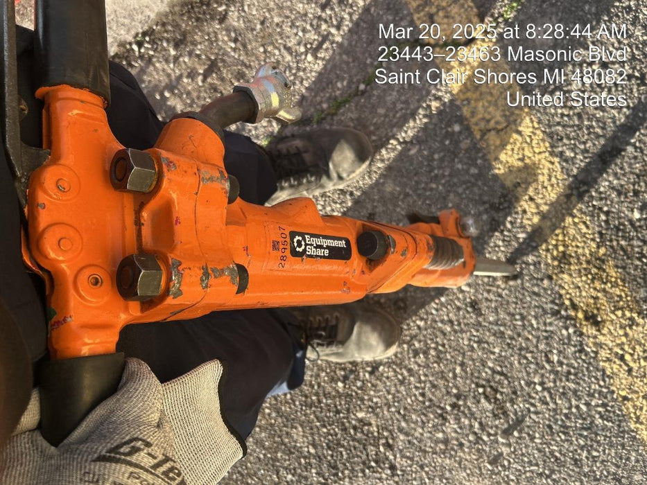 2023 MICHIGAN PNEUMATIC ES-TPB60-118-TRACKER